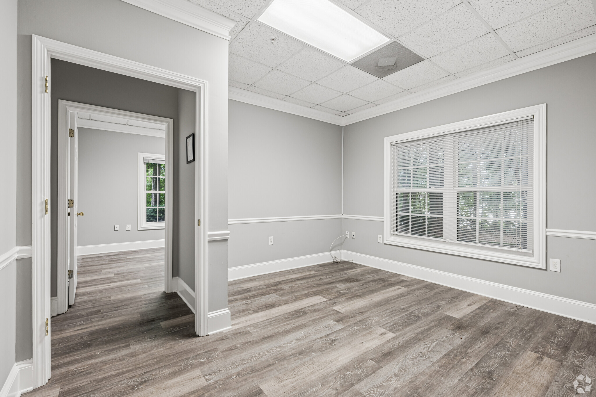 1290 Kennestone Cir, Marietta, GA à louer Photo intérieure- Image 1 de 2
