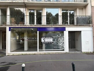 Plus de détails pour Commerce de détail à vendre