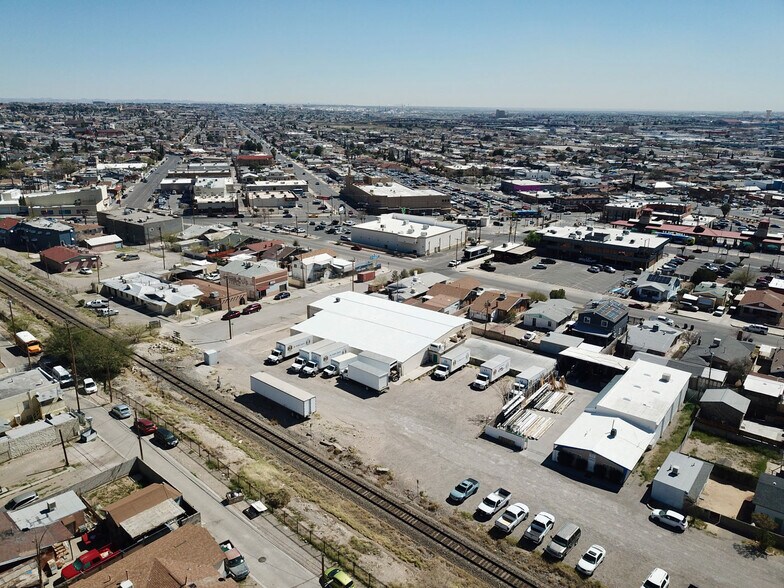 1013 Cedar St, El Paso, TX à louer - Photo du bâtiment - Image 3 de 5