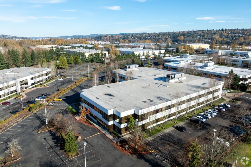 700 SW 39th St, Renton, WA à vendre - Photo du bâtiment - Image 3 de 9