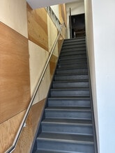 2000 Thurston Dr, Ottawa, ON à louer Photo intérieure- Image 2 de 13