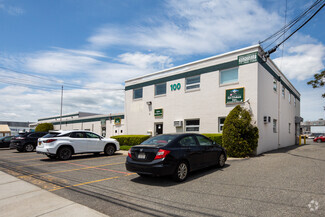 Plus de détails pour 100-102 Lauman Ln, Hicksville, NY - Bureau, Flex à louer