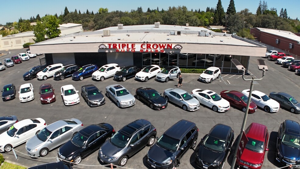 9515 Greenback Ln, Folsom, CA for lease - Building Photo - Image 1 of 4