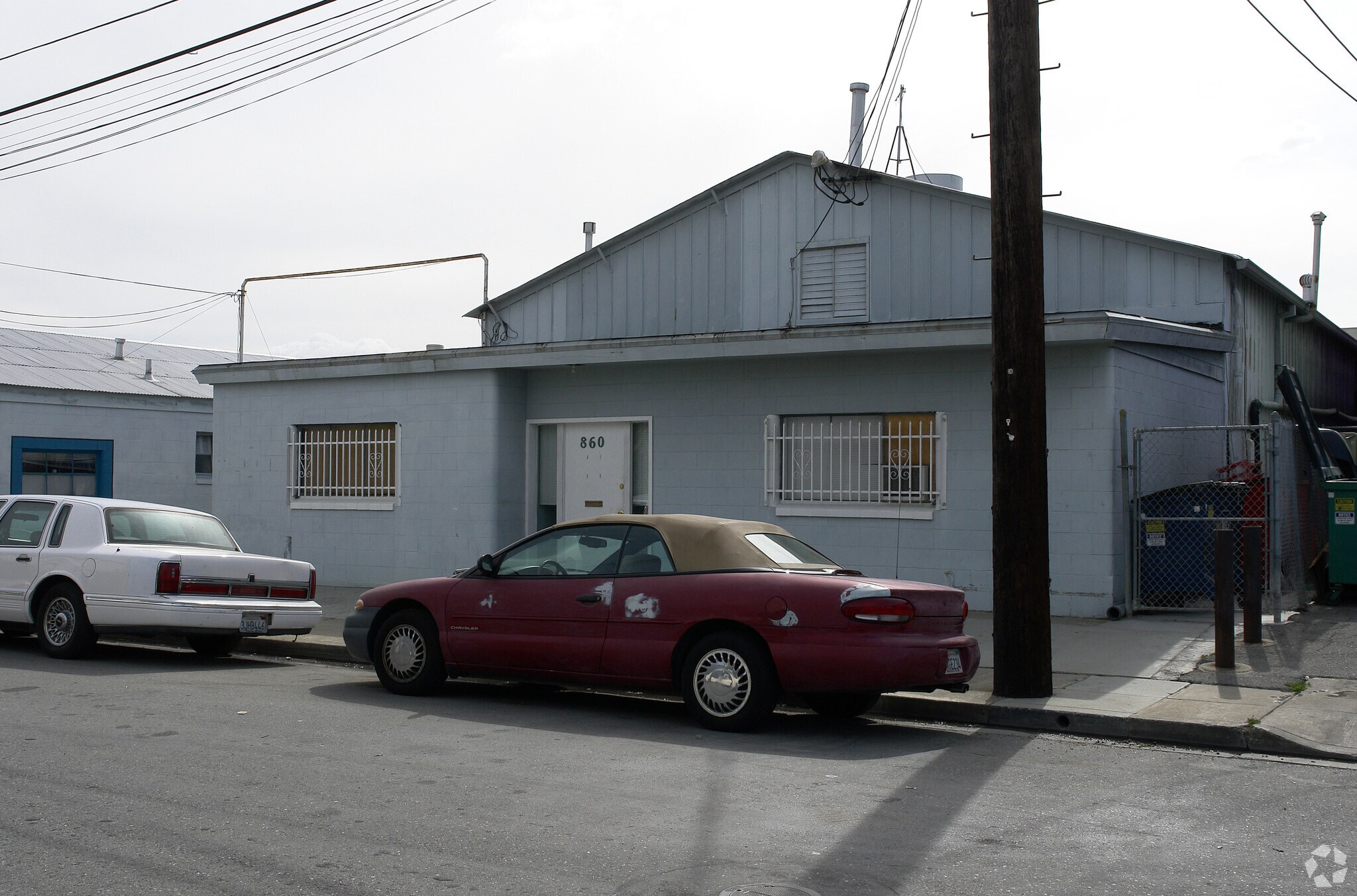 860 Kaynyne St, Redwood City, CA à vendre Photo principale- Image 1 de 5