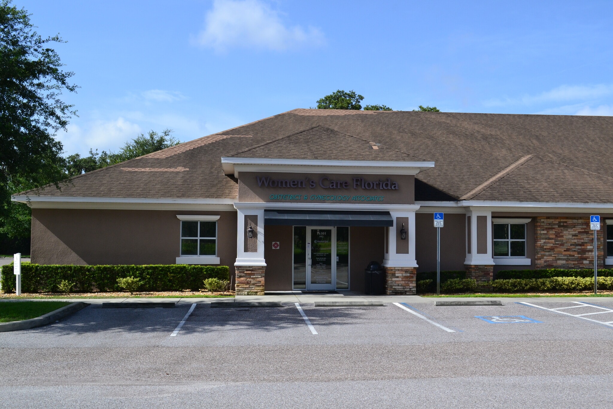 16301 Fishhawk Blvd, Lithia, FL for lease Primary Photo- Image 1 of 14
