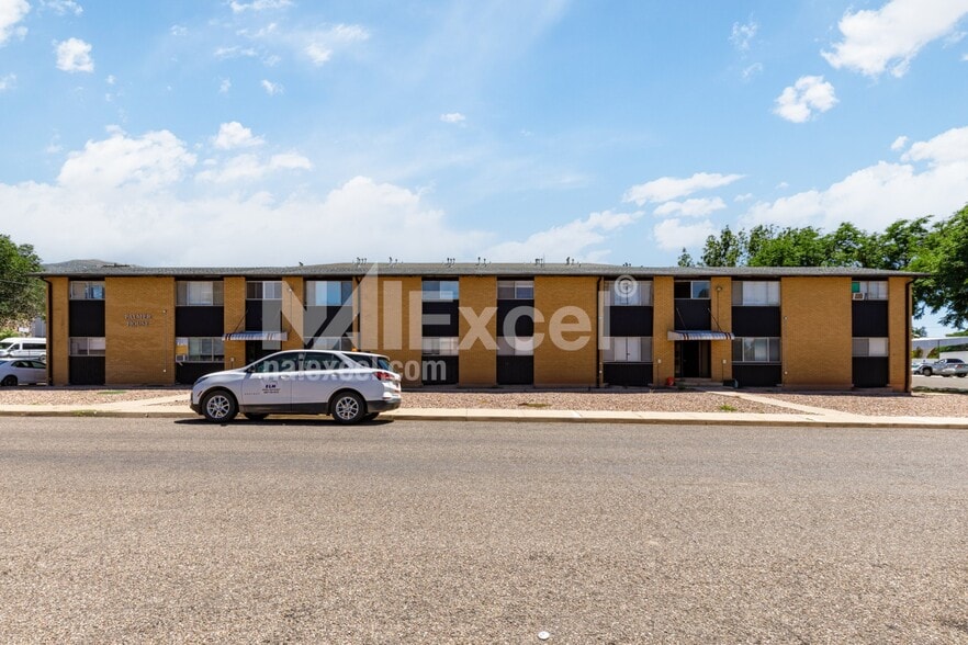 Cedar City Multifamily Portfolio portfolio of 3 properties for sale on LoopNet.ca - Building Photo - Image 3 of 9