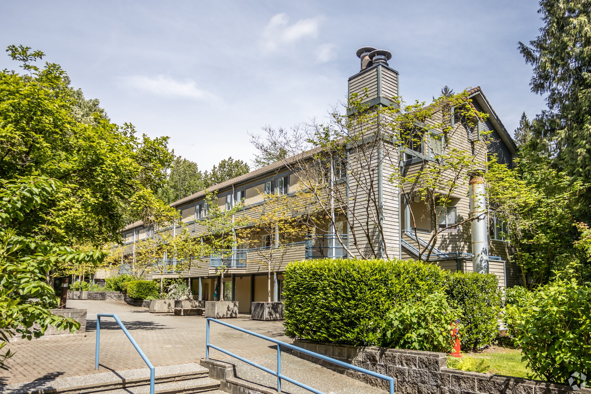 2978 Walton Av, Coquitlam, BC à vendre Photo du bâtiment- Image 1 de 4