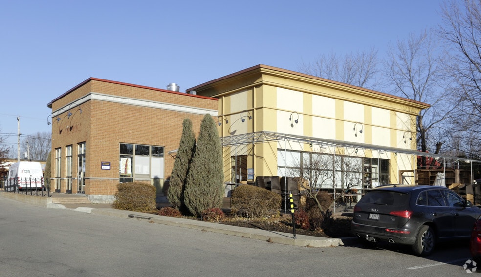 370 Ch Grande-Côte, Boisbriand, QC for lease - Primary Photo - Image 2 of 10
