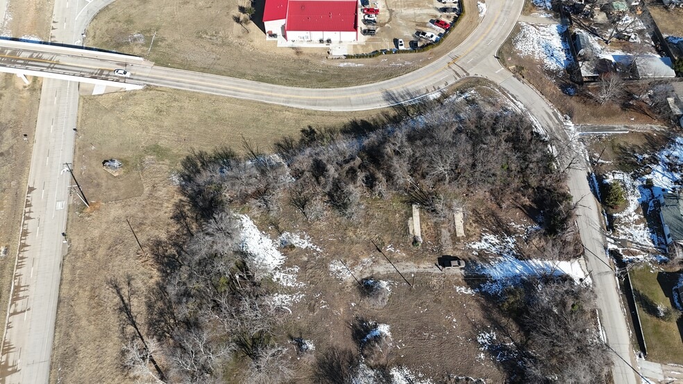 465 Wilshire Ave, Azle, TX à vendre - Photo du bâtiment - Image 3 de 11