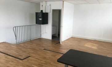 Flex in Malakoff for lease Building Photo- Image 2 of 3