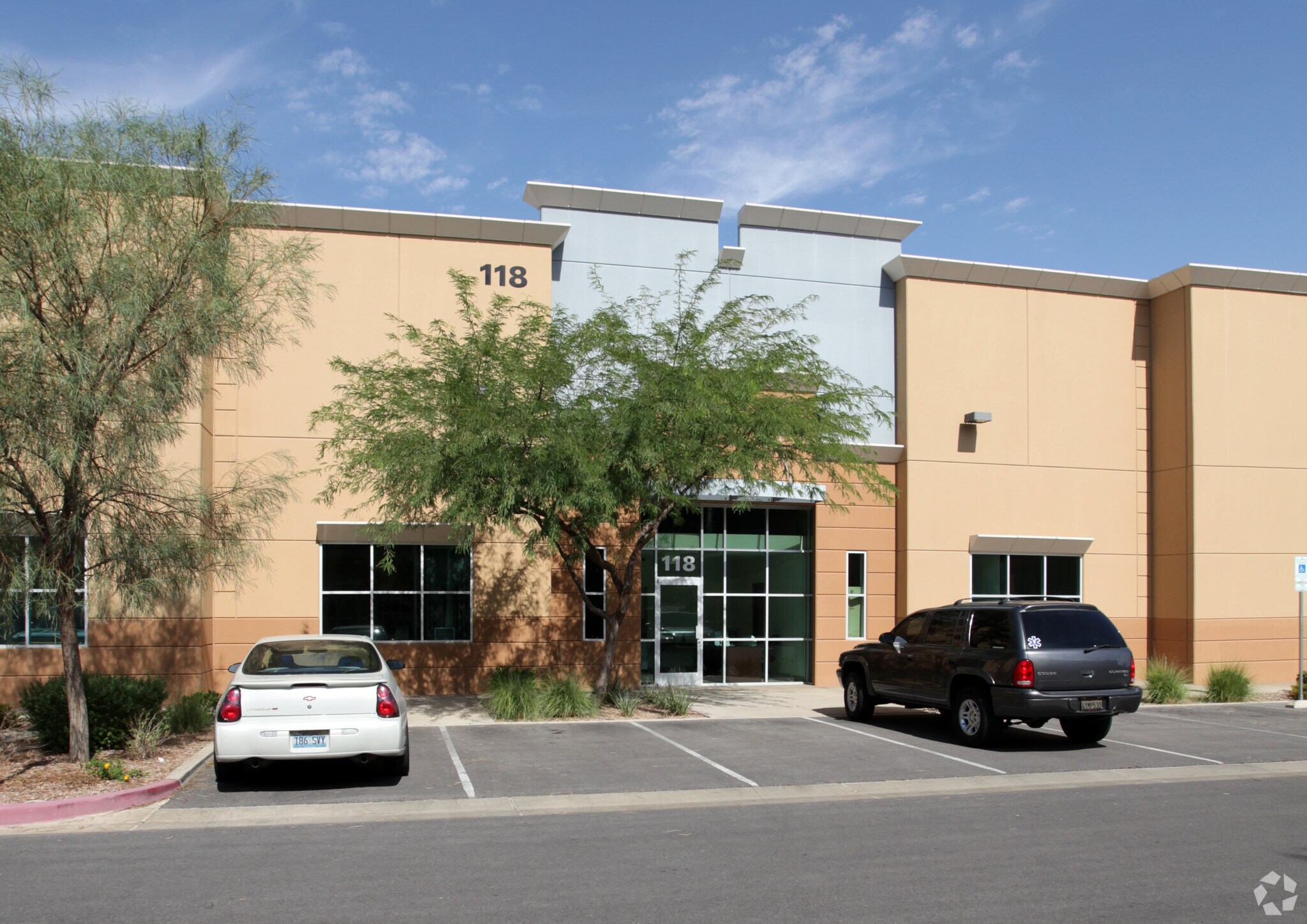 118 Cassia Way, Henderson, NV for lease Primary Photo- Image 1 of 4