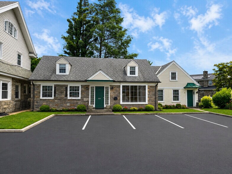678 Ferne Blvd, Drexel Hill, PA à vendre - Photo du bâtiment - Image 3 de 71