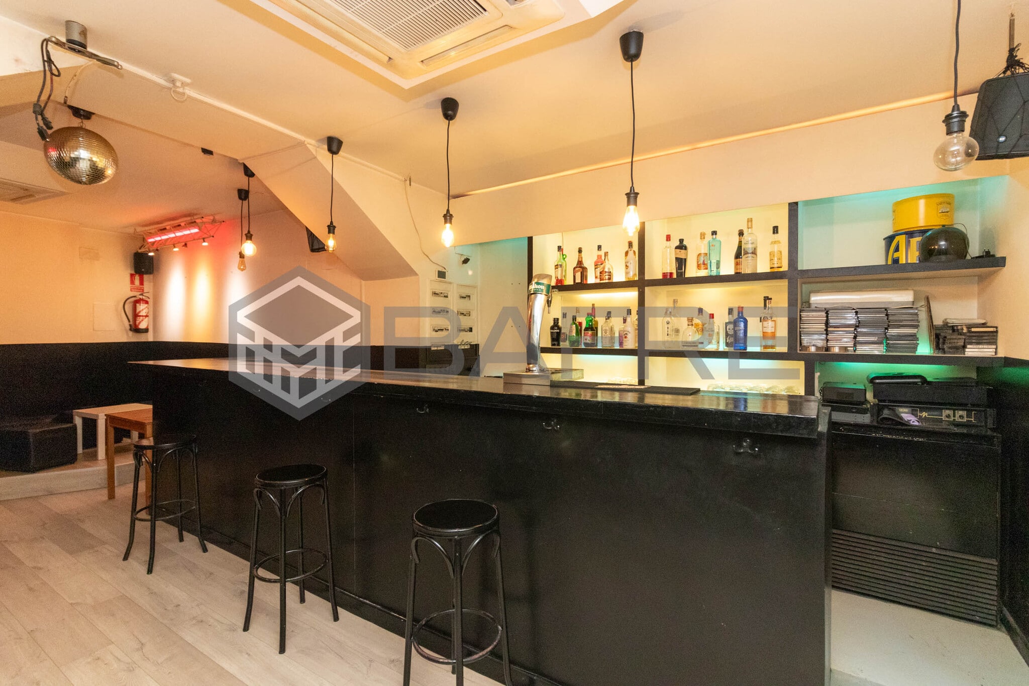 Multifamily in Madrid, Madrid for sale Primary Photo- Image 1 of 3