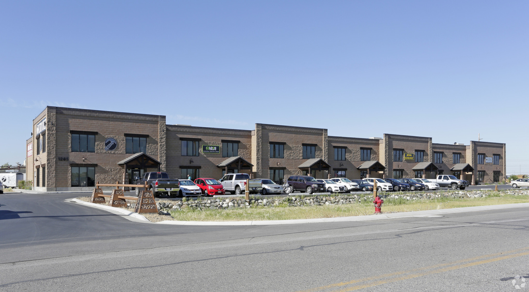 1265 W 1275 N, Centerville, UT for lease Primary Photo- Image 1 of 4