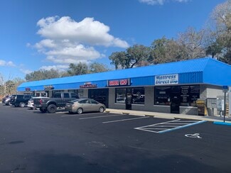Plus de détails pour 950 N Central Ave, Oviedo, FL - Commerce de détail à louer
