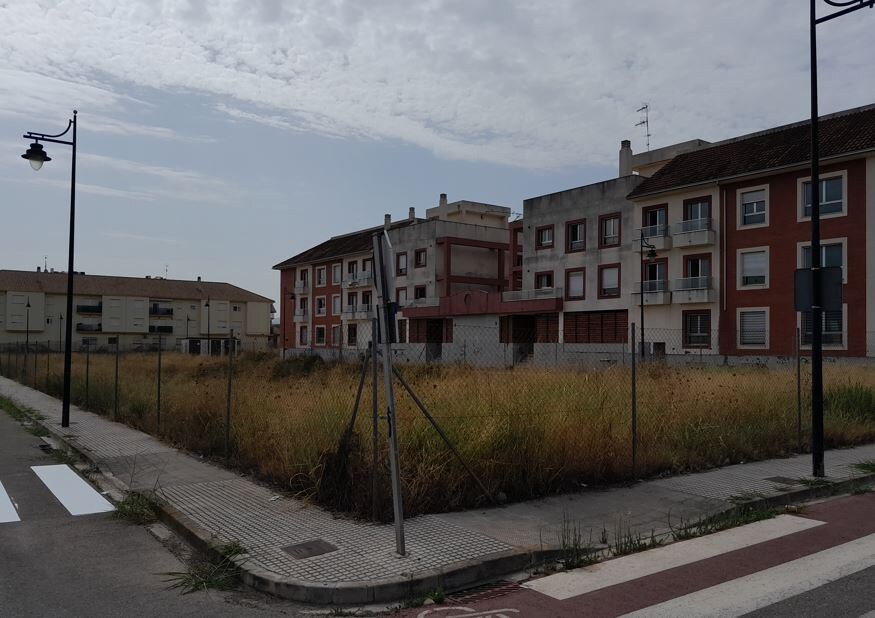 Terrain dans La Pobla Llarga, Valencia à vendre Photo du bâtiment- Image 1 de 7