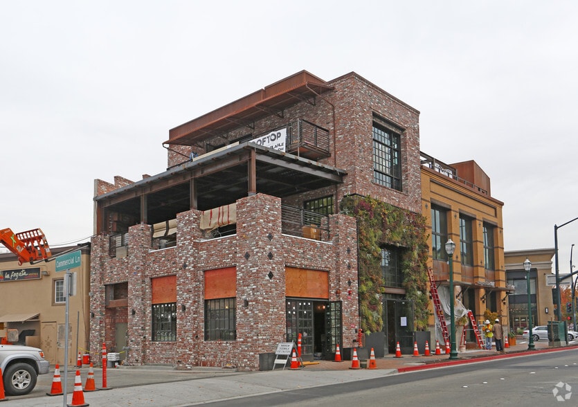 1500 Mt Diablo Blvd, Walnut Creek, CA à louer - Photo du bâtiment - Image 3 de 3