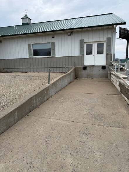 Intersection of I-94 and State Hwy 12-29, Elk Mound, WI for lease - Building Photo - Image 3 of 27