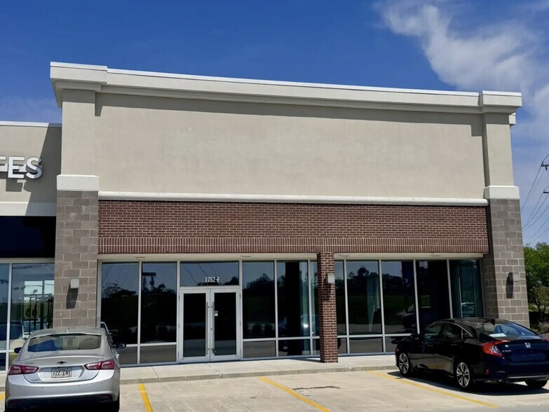 1752 Lindberg Dr, Slidell, LA à louer - Photo du bâtiment - Image 2 de 7