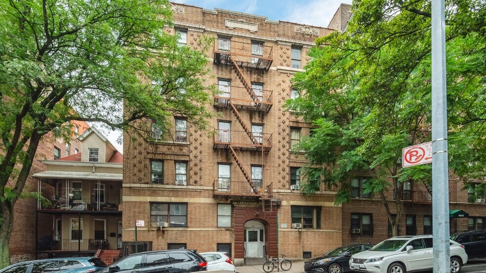 3207 Hull Ave, Bronx, NY à vendre - Photo du bâtiment - Image 3 de 26