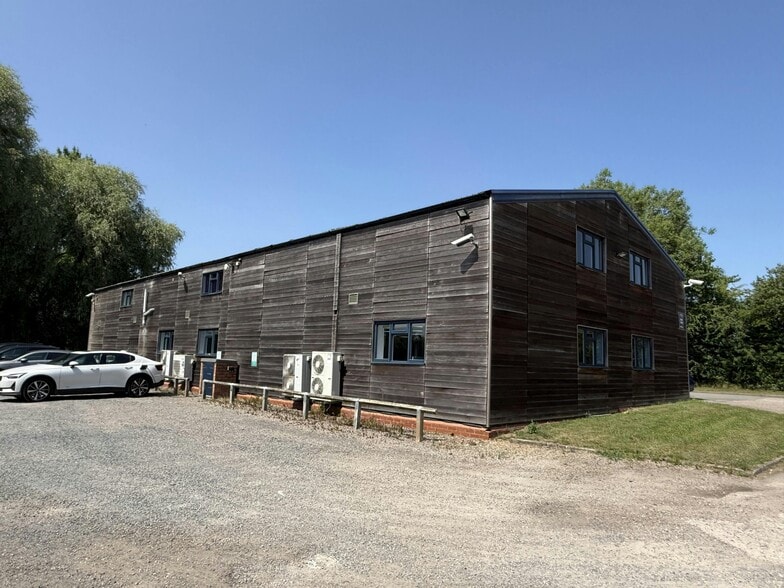 Dark Ln, Warwick for lease - Building Photo - Image 3 of 7