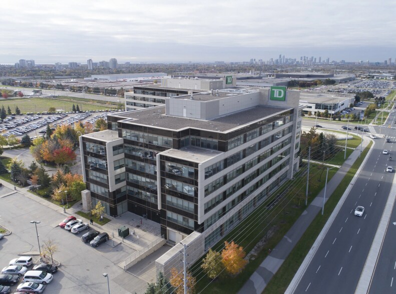 1875 Buckhorn Gate, Mississauga, ON à vendre - Photo du bâtiment - Image 1 de 1