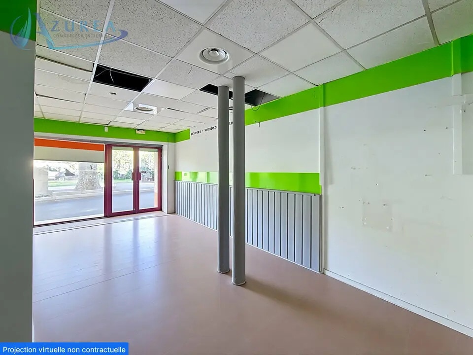Retail in Nice for lease Interior Photo- Image 1 of 8