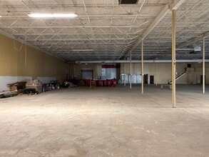 4550-4644 Lake Worth Rd, Green Acres, FL for lease Interior Photo- Image 2 of 4