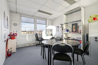 Plus de détails pour 228 Rue Du Faubourg Saint-Martin, Paris - Bureau à louer