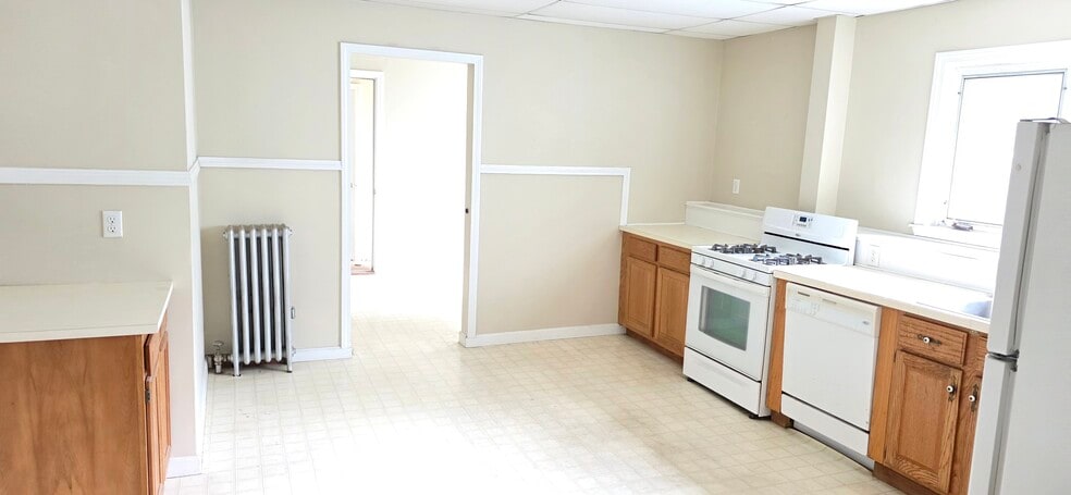 53 Park St, Arlington, MA à vendre - Photo du bâtiment - Image 2 de 8
