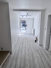 531 Yonge St, Toronto, ON for lease Interior Photo- Image 1 of 2