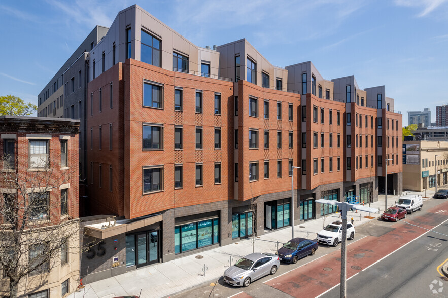 45-55 Brighton Ave, Allston, MA for lease - Primary Photo - Image 1 of 48
