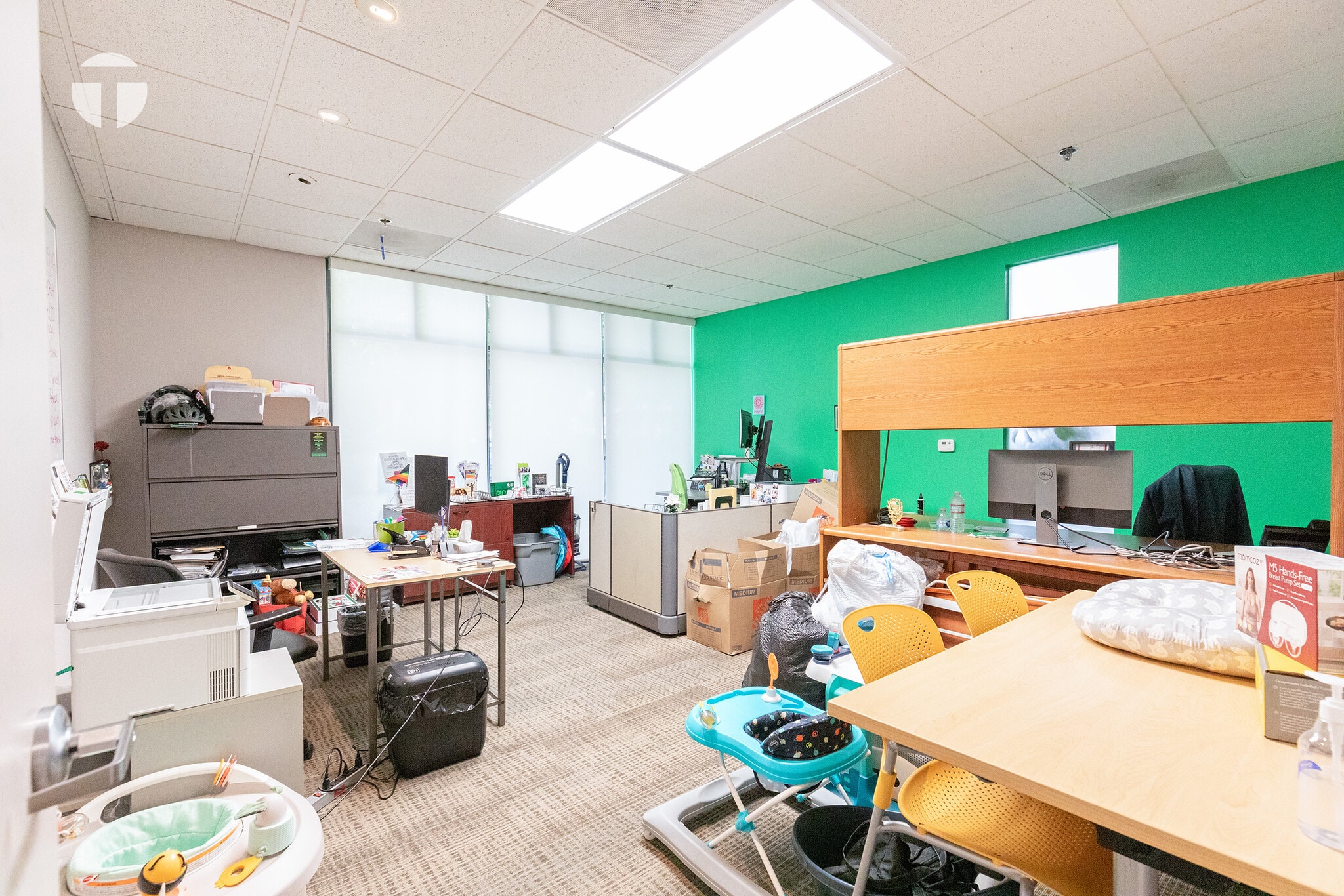 2331 Alhambra Blvd, Sacramento, CA for lease Interior Photo- Image 1 of 9
