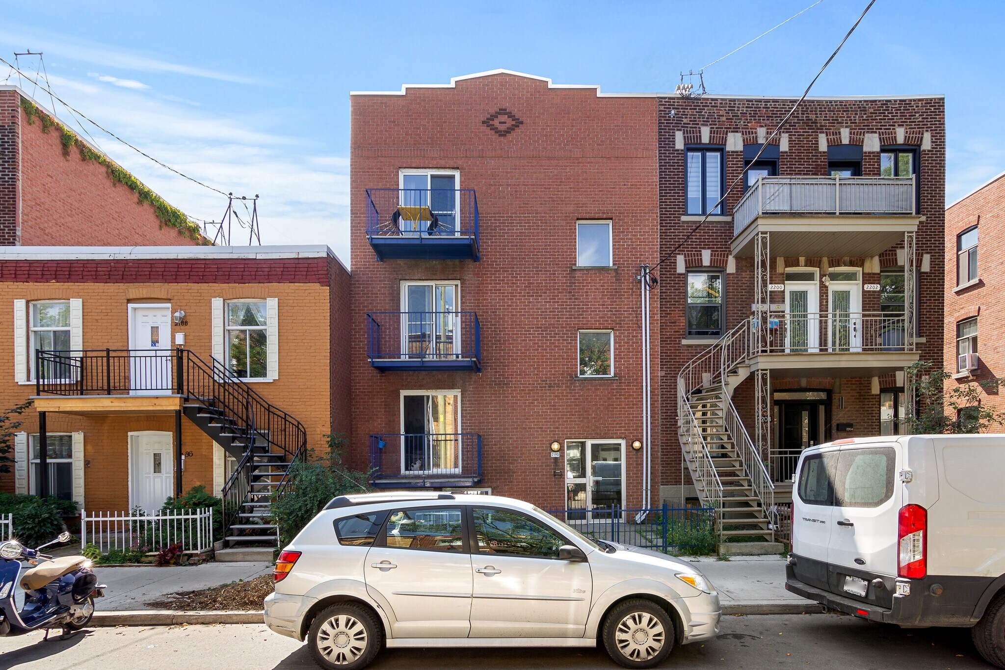 2190 Rue Nicolet, Montréal, QC for sale Primary Photo- Image 1 of 1