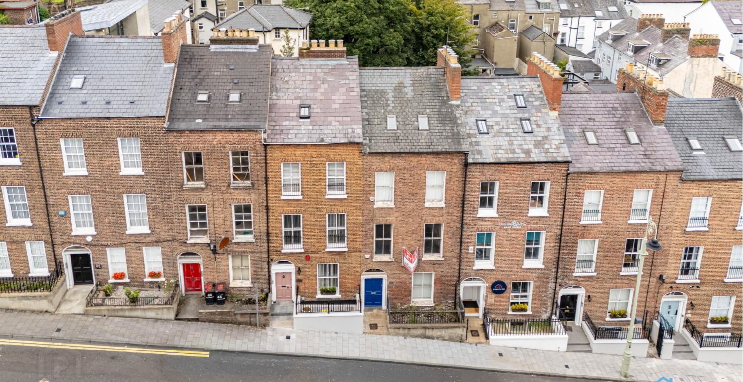 42 Clarendon St, Londonderry for lease Primary Photo- Image 1 of 2
