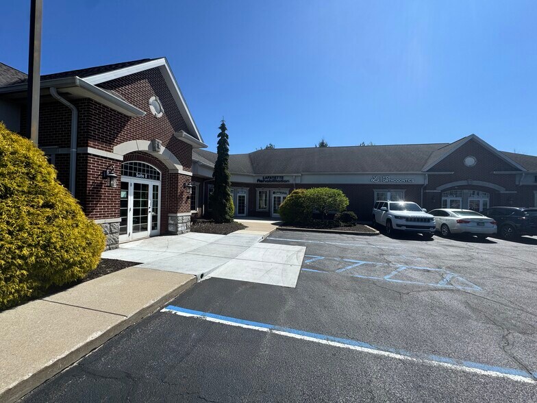 3451 Wyndham Way, West Lafayette, IN à louer - Photo du bâtiment - Image 2 de 17