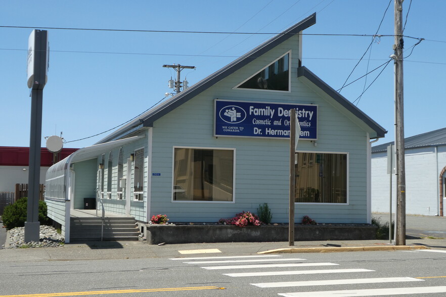 29814 Ellensburg, Gold Beach, OR for sale - Primary Photo - Image 1 of 23