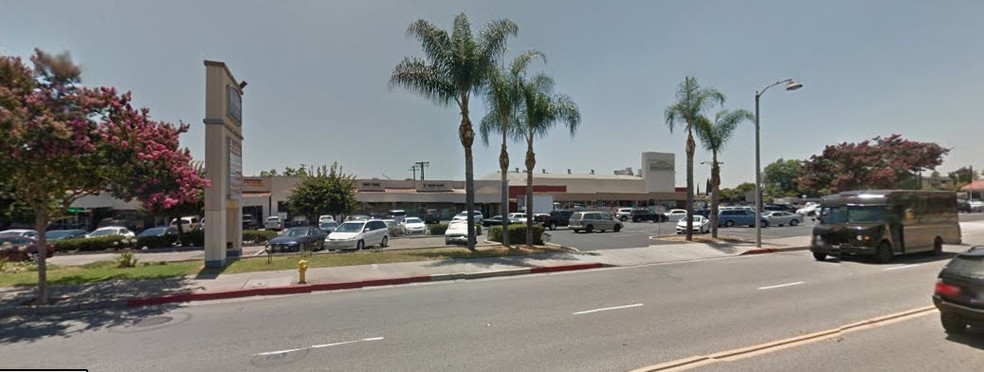 580 W La Habra Blvd, La Habra, CA for lease - Building Photo - Image 2 of 3