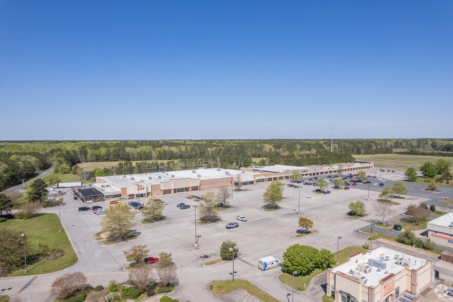 4068-4102 Lankford Hwy, Exmore, VA for sale - Building Photo - Image 2 of 12