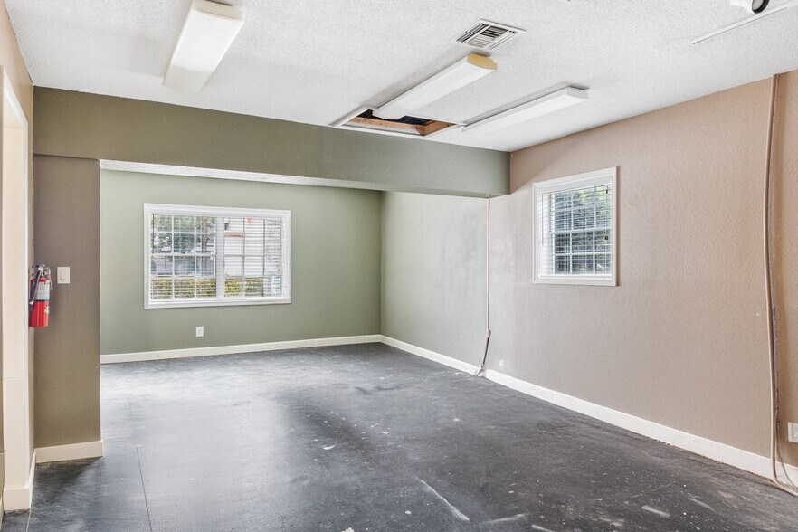 1214 Kuhl Ave, Orlando, FL à louer - Photo du bâtiment - Image 2 de 21