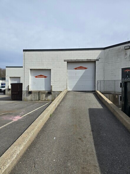 362 Industrial Park Rd, Middletown, CT à vendre - Photo du bâtiment - Image 2 de 20