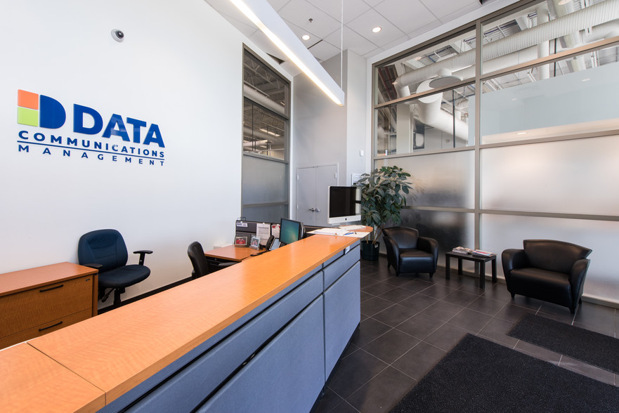 2-10 Smed Ln SE, Calgary, AB for lease - Interior Photo - Image 2 of 39