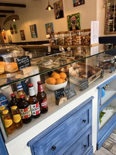 25A Walm Ln, Londres à louer - Photo du bâtiment - Image 3 de 17