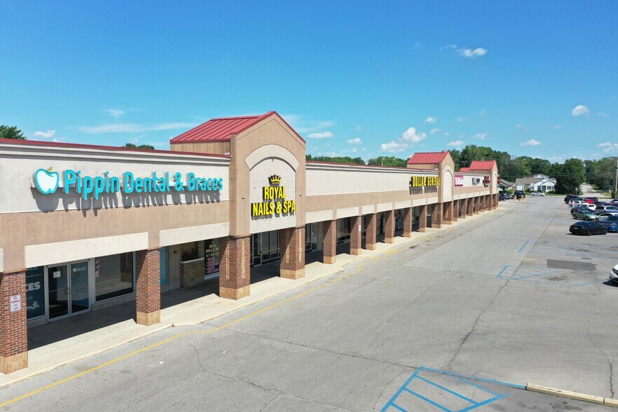 3620-3700 S East St, Indianapolis, IN à louer - Photo du bâtiment - Image 3 de 8