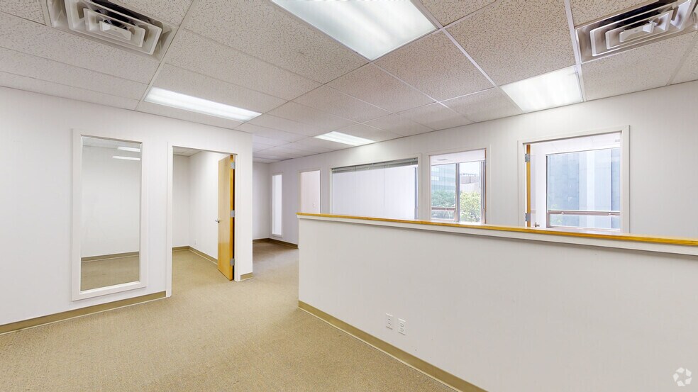 170 Hamilton Ave, White Plains, NY à louer - Numérisation 3D de Matterport - Image 3 de 9