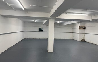 17 Brassmill Ln, Bath for lease Interior Photo- Image 1 of 1