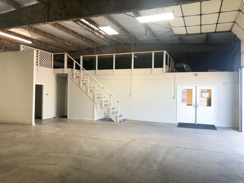 6616 Brittmoore Rd, Houston, TX à louer - Photo intérieure - Image 3 de 6