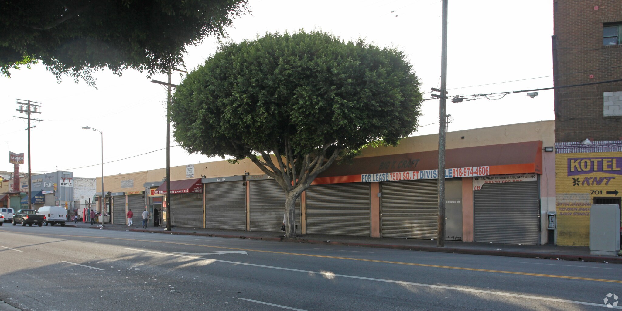 832-842 San Pedro St, Los Angeles, CA à louer Photo principale- Image 1 de 10