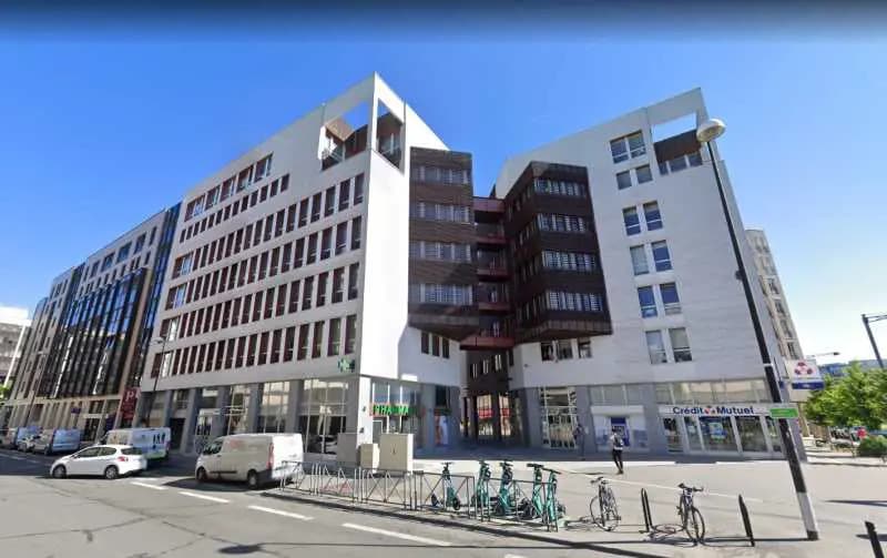 6 Avenue Gustave Eiffel, Montigny-le-Bretonneux for lease Building Photo- Image 1 of 2