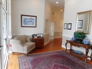 70 Pennington Dr, Bluffton, SC for lease Interior Photo- Image 2 of 7